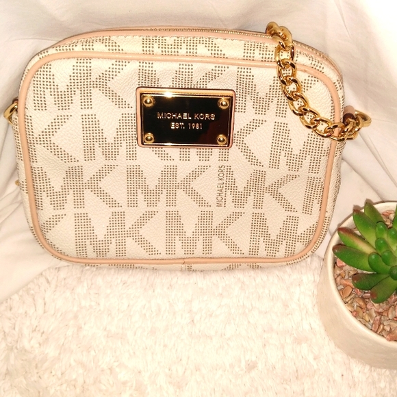 MICHAEL Michael Kors Handbags - MICHAEL Michael Kors Cream, Tan & Gold Saffiano Leather Logo Small Crossbody Bag